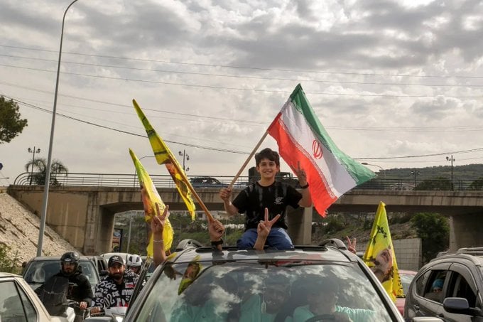 "حزب الله" يلتزم بالهدنة ميدانياً ويهاجم سياسياً... بانتظار التسويات